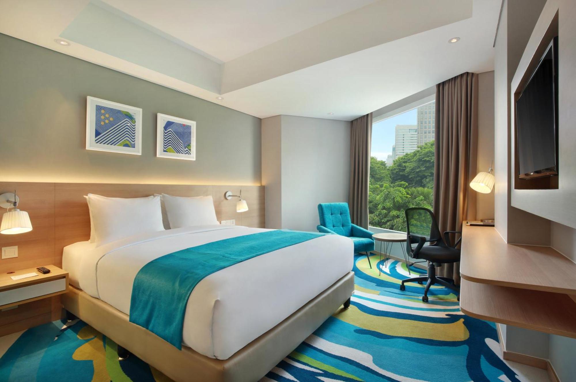 Express Wahid Hasyim By Ihg Hotel 3*